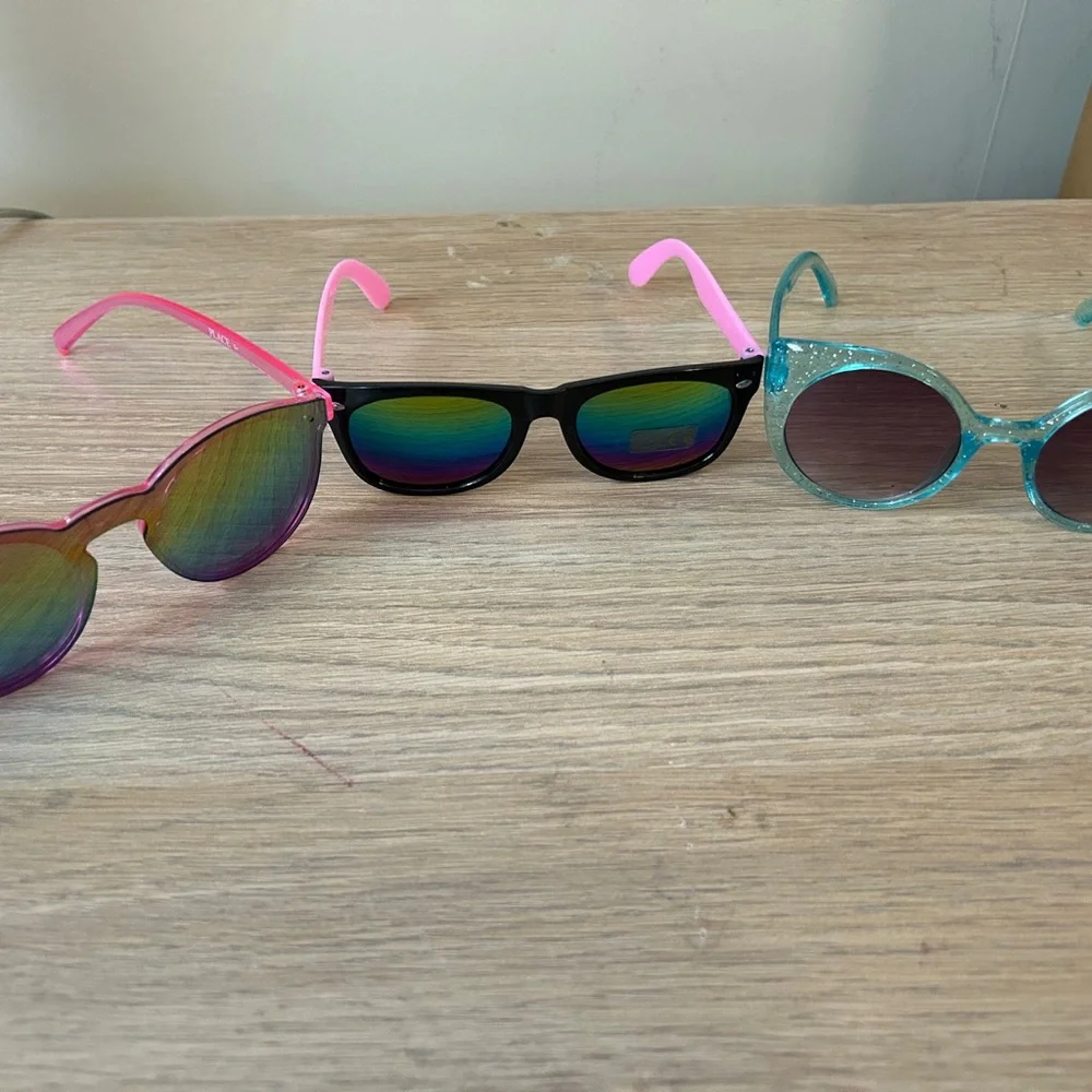 Kids Trendy Sunglasses Set with Pink and Blue Accents